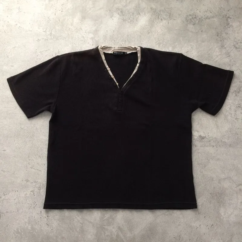 Thruxton men short sleeve with button detail on V collar photo 1