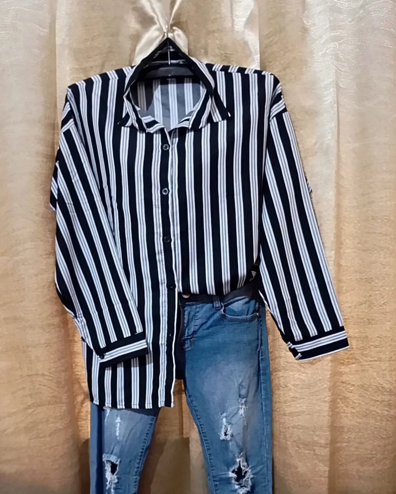kemeja oversize wanita motif salur photo 1