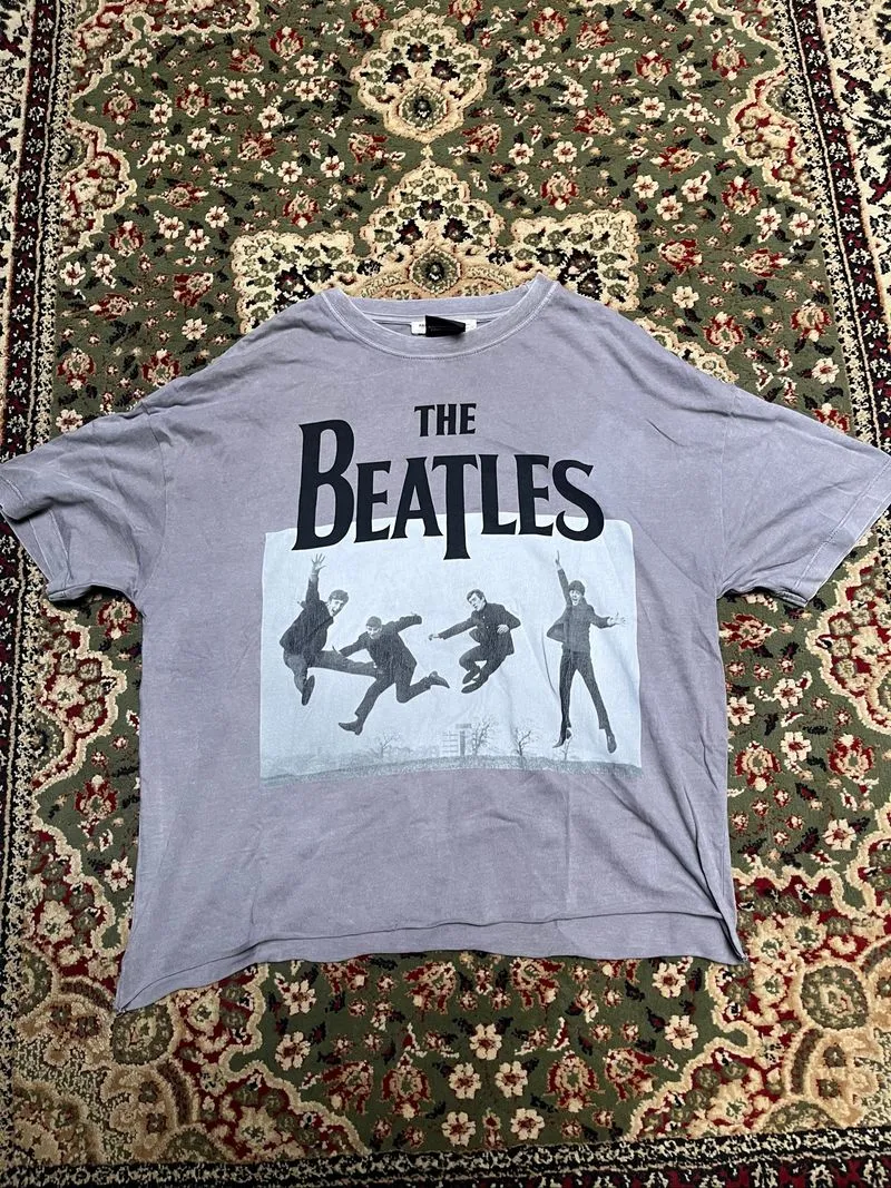 Pull n Bear The Beatles crop tee photo 1