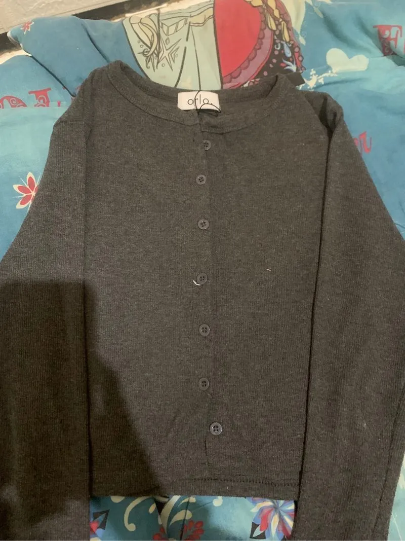 cardigan photo 1