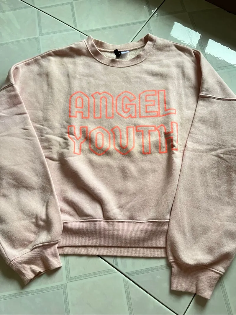 H&M Sweater  photo 1
