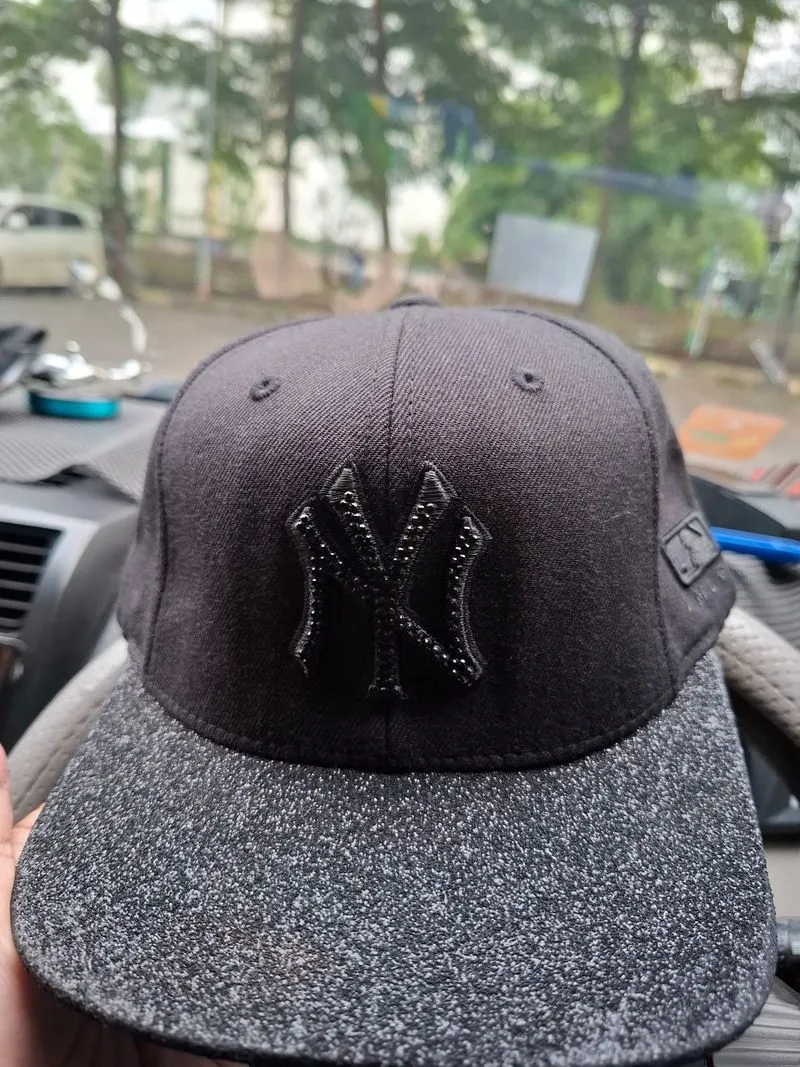 TOPI MLB NY GLITTER photo 1
