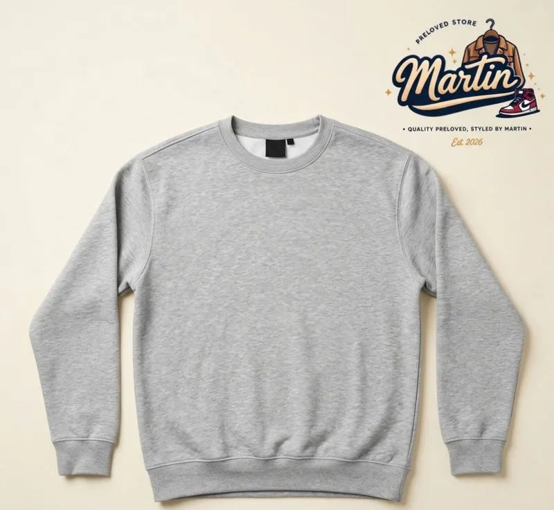 H&M Essential Grey Sweatshirt photo 1