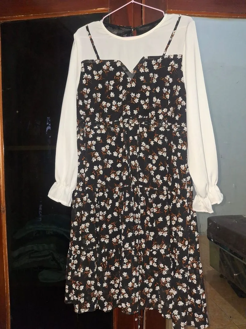 Floral dress photo 1