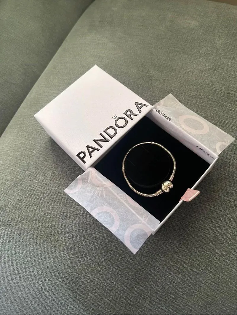 pandora  photo 1