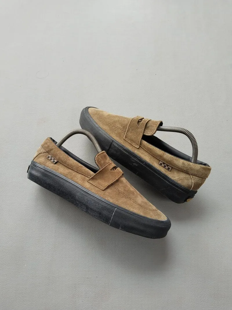 vans slip on photo 1