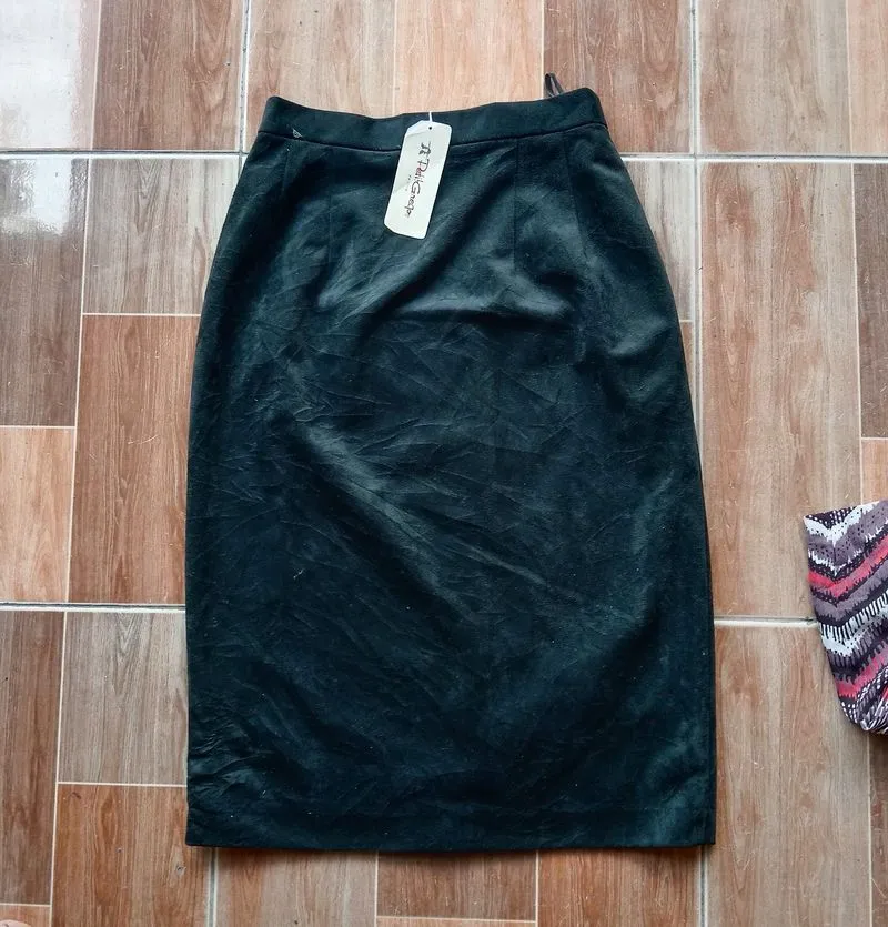 Petite Greqo Skirt BNWT photo 1