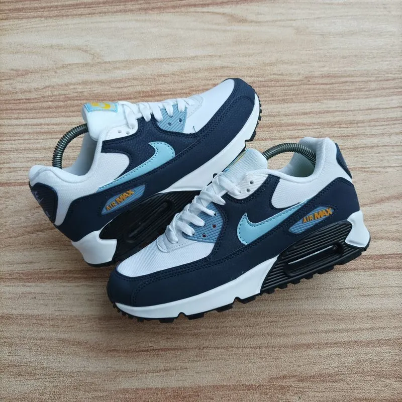 Nike Gorpcore Casual Sneakers Pria white navy photo 1