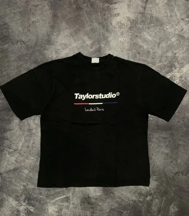 Taylorstudio Graphic Oversized Tee photo 1