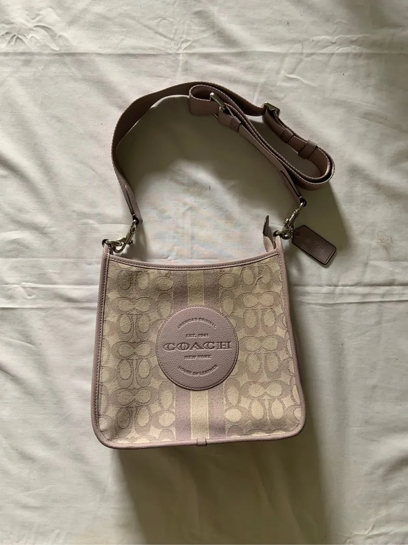 Coach Signature Jacquard Stripe Patch Dempsey File Bag Purpl photo 1