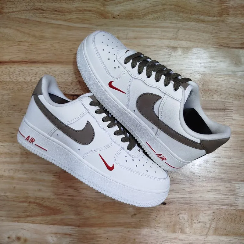 Nike Casual Sneakers Wanita tan brown photo 1
