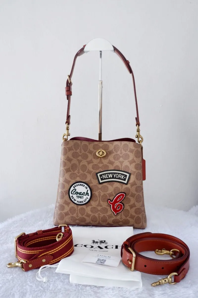 Coach Willow Bucket Signature Patches  photo 1