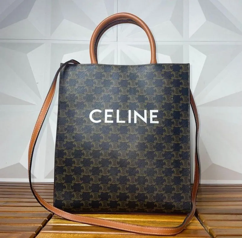 Celine Triomphe vertical Cabas Bag Handbag shoulder Crossbod photo 1