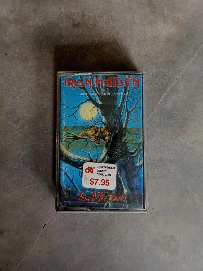 Kaset Iron Maiden  photo 1