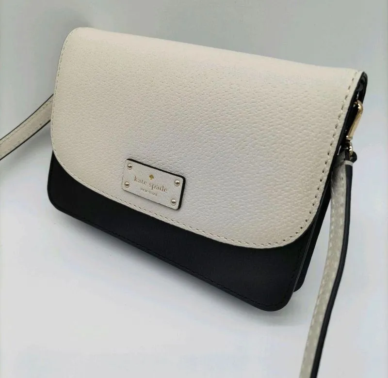 Kate Spade Minimalist Crossbody Bag Wanita white black photo 1