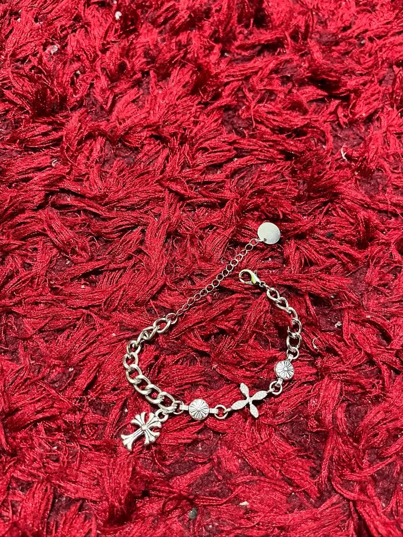 lexxa ch bracelet.     photo 1