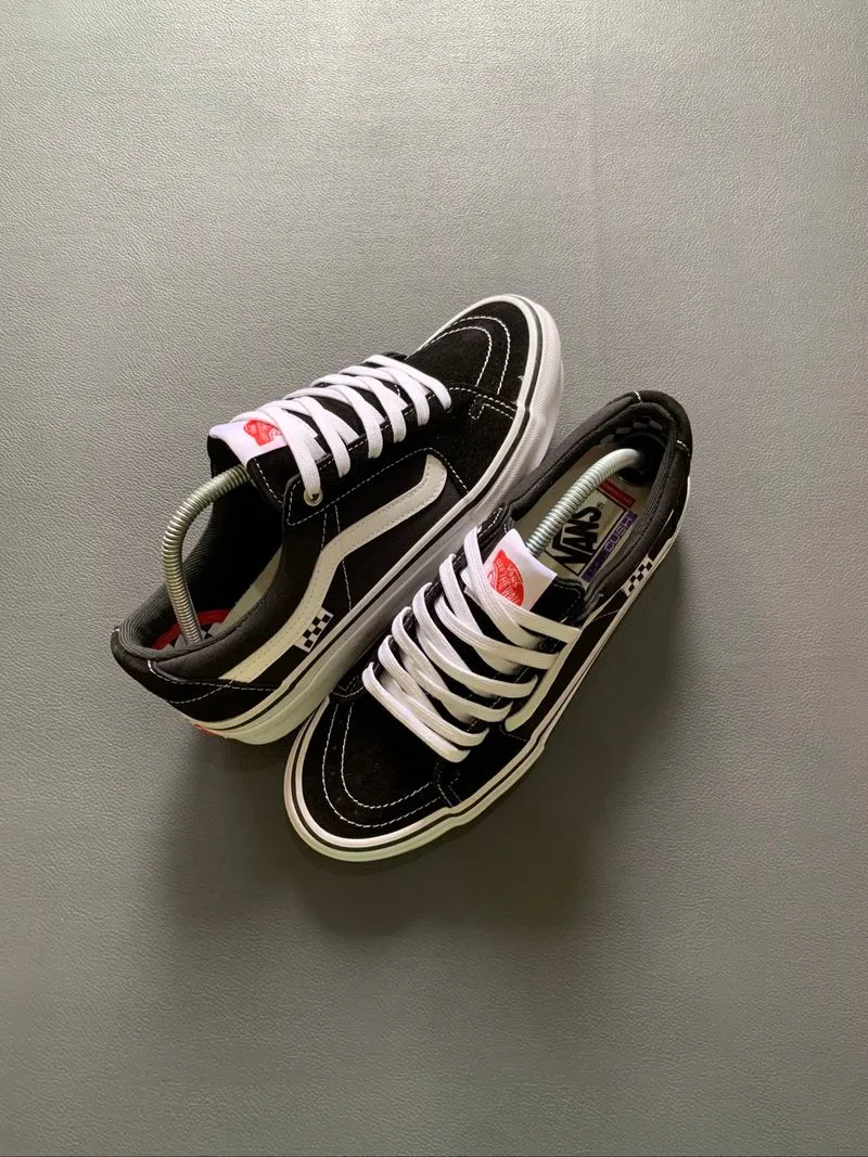 Vans Sk8 Low Skate Pro Black White photo 1