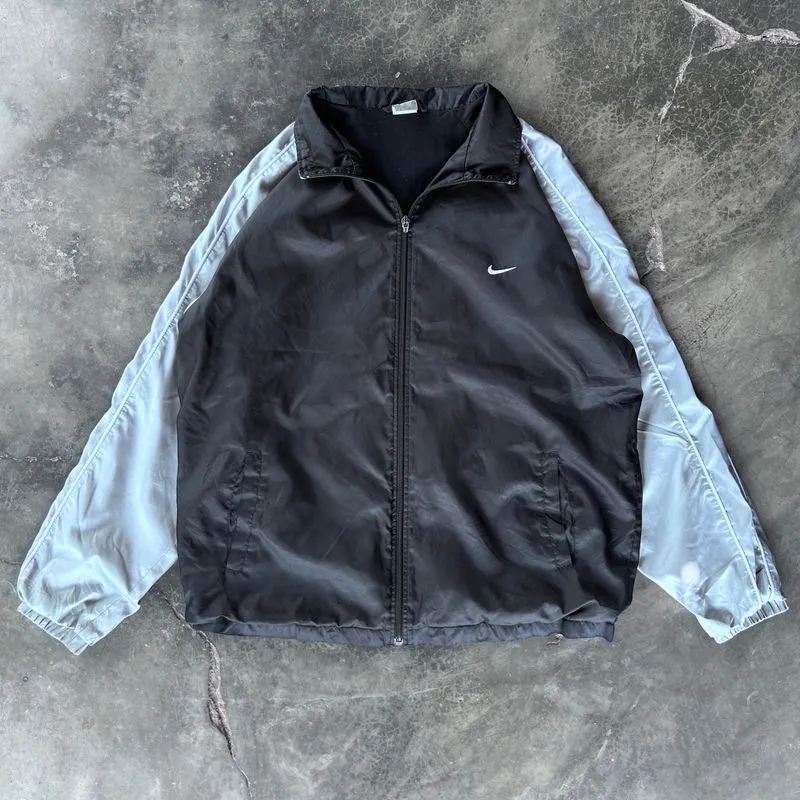 Nike Vintage Sportswear Windbreaker Pria black gray photo 1