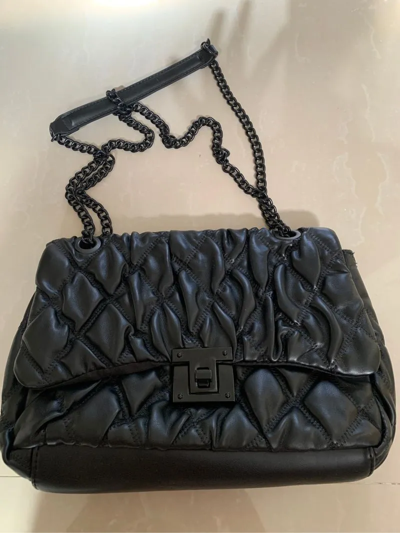 Zara Shoulder bag Wanita black photo 1