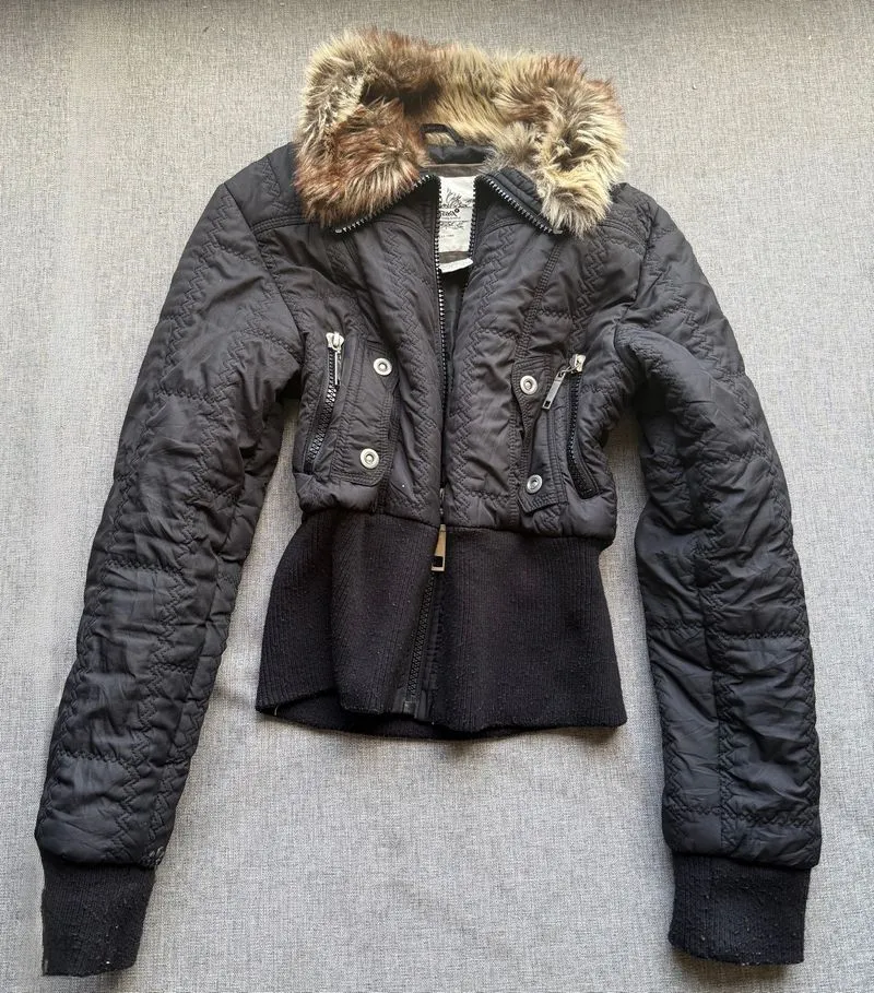Vintage Y2K Cropped Quilted Bomber Jacket Faux Fur  photo 1