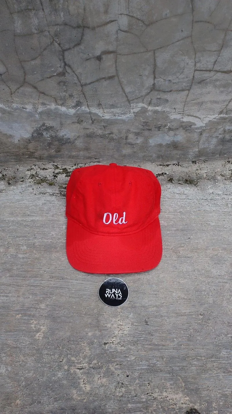 Topi caps Old photo 1
