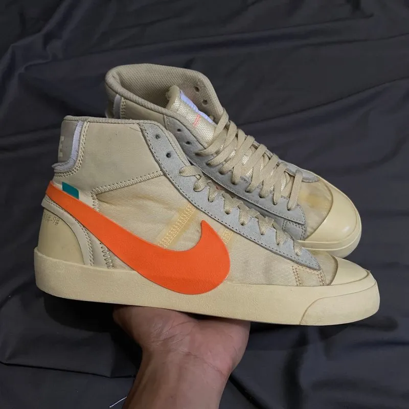 Nike Indie Casual Sneakers Pria tan orange photo 1