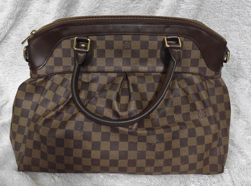 LOUIS VUITTON (LV) DAMIER ELBENE TREVI photo 1