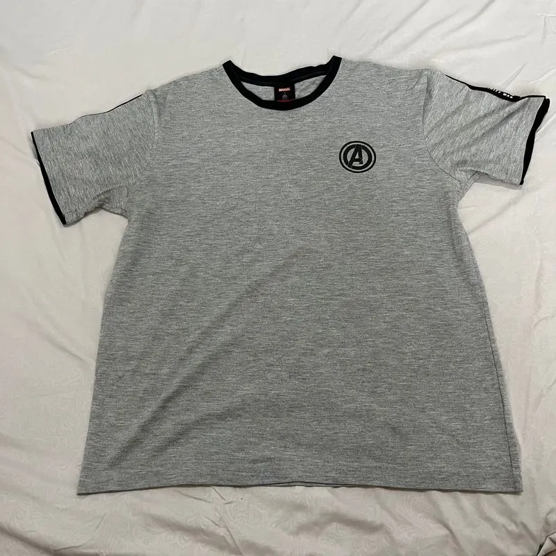 Nevada Kaos Tshirt T-shirt Abu-abu Marvel Avengers photo 1