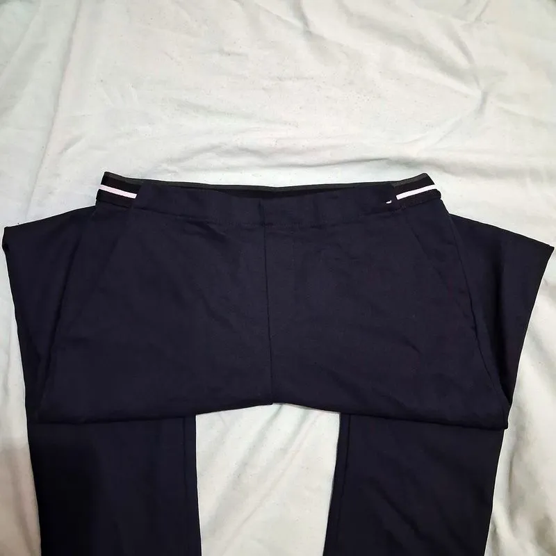 Uniqlo' woman navy pants photo 1