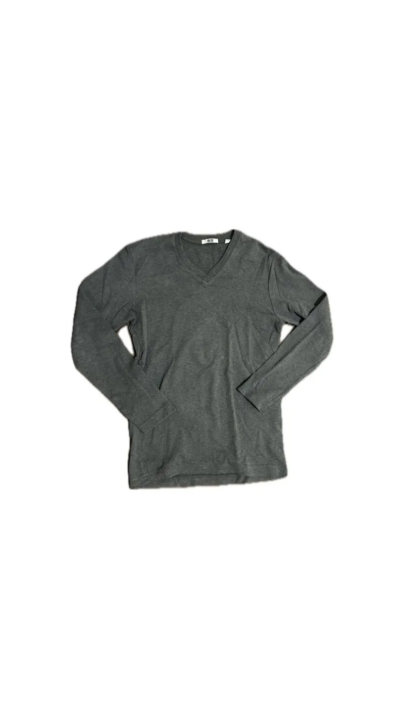 Uniqlo Long Sleeve photo 1