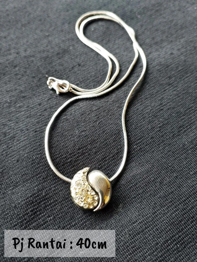 Kalung Titanium Yin & Yang photo 1
