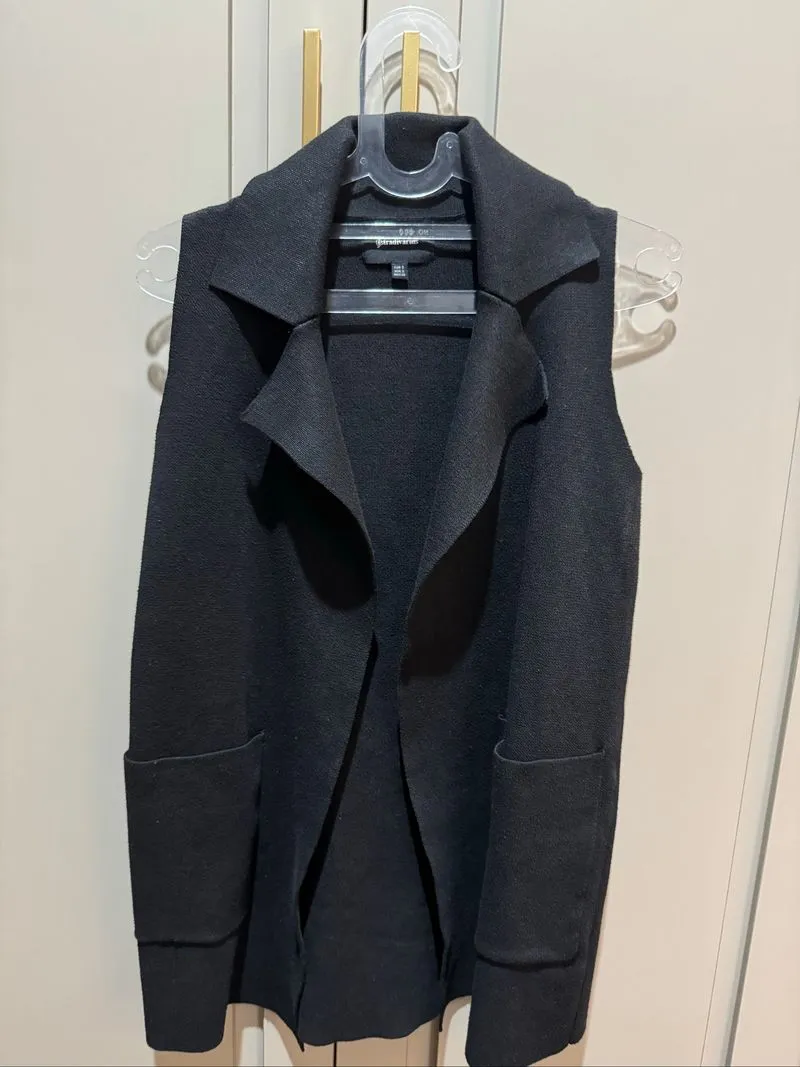 Stradivarius Casual Vest Wanita black photo 1