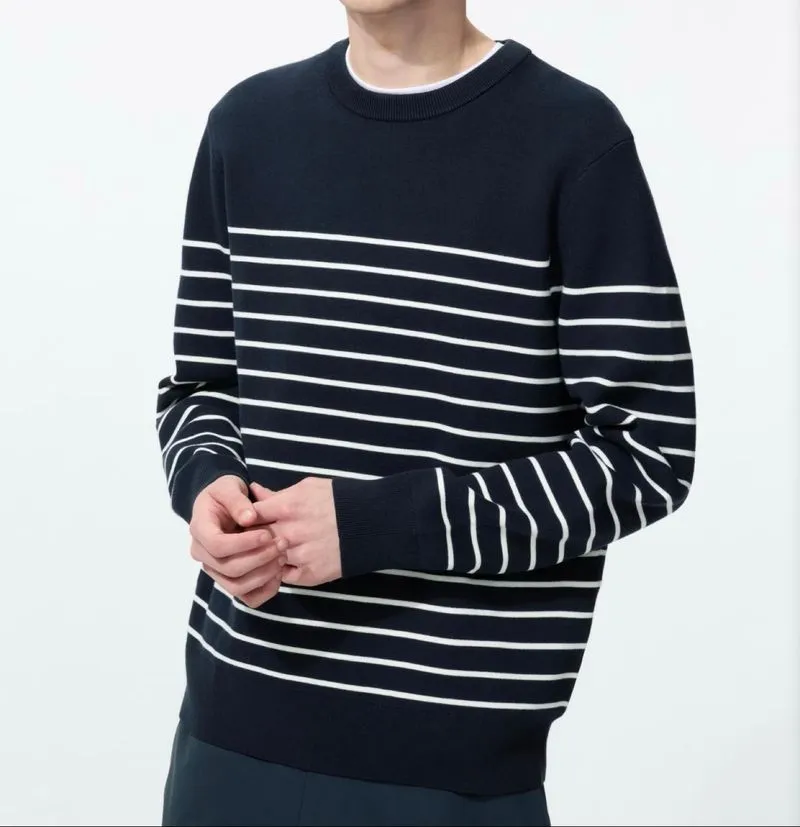 Uniqlo striped crewneck sweater photo 1