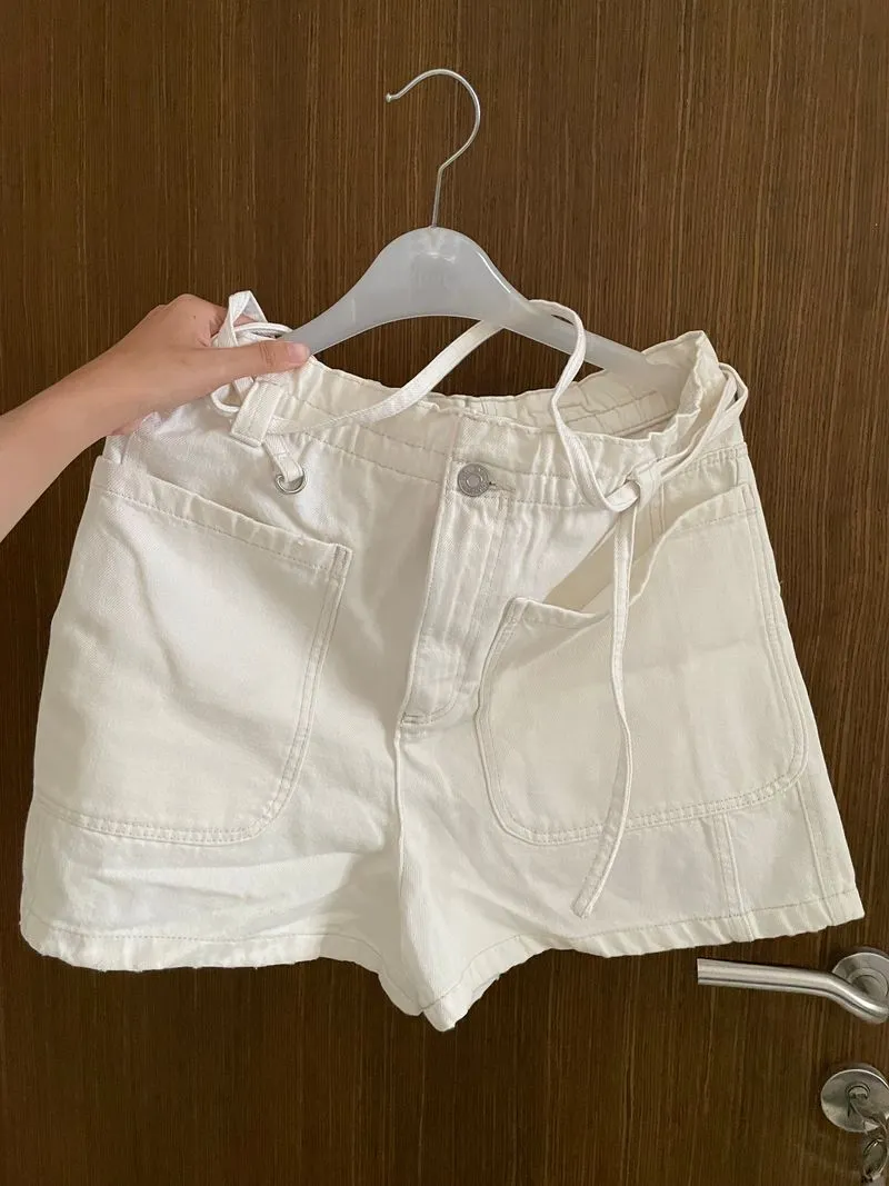 ZARA Minimalist Ripped jeans Wanita cream photo 1