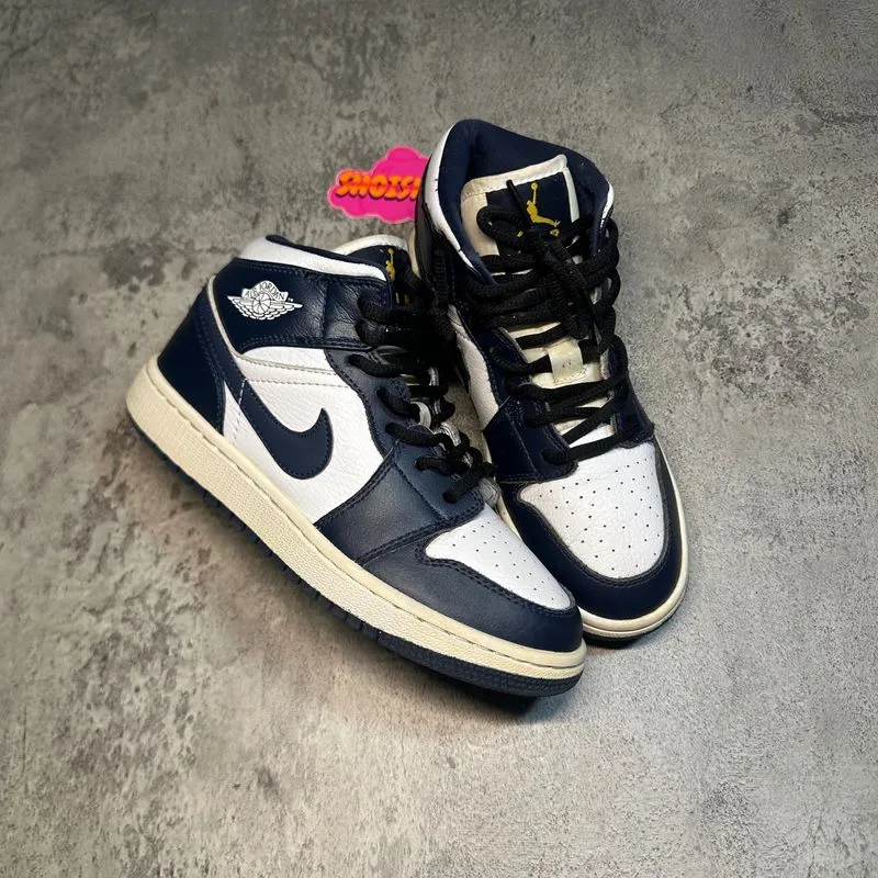 NIKE AIR JORDAN 1 MID OBSIDIAN photo 1