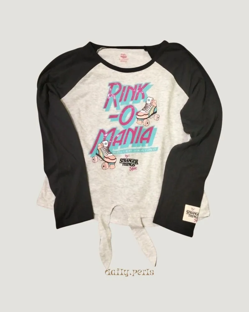 Tee Wanita Stranger Things Roller Skating Graphic Cute Y2K photo 1