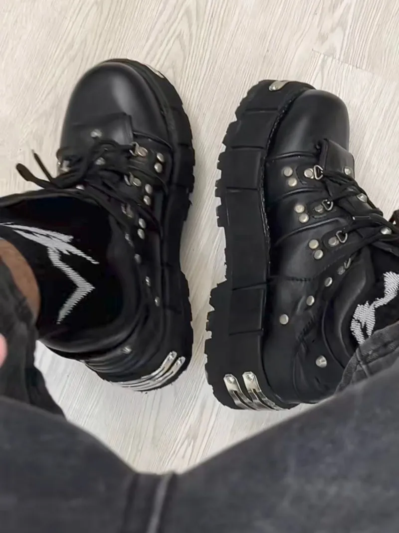 Boots custom new rocks  photo 1