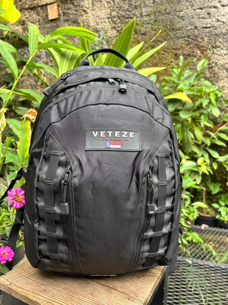 Veteze Double Youth Backpack | Ransel Kerja Hitam photo 1