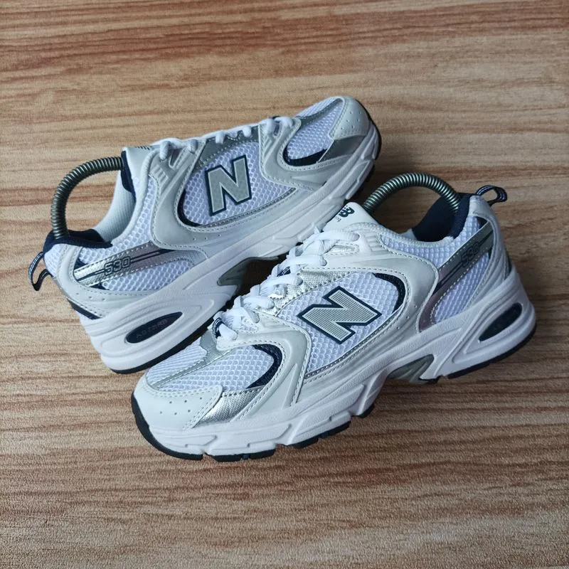 New Balance Streetwear Sportswear Sneakers Pria white navy photo 1