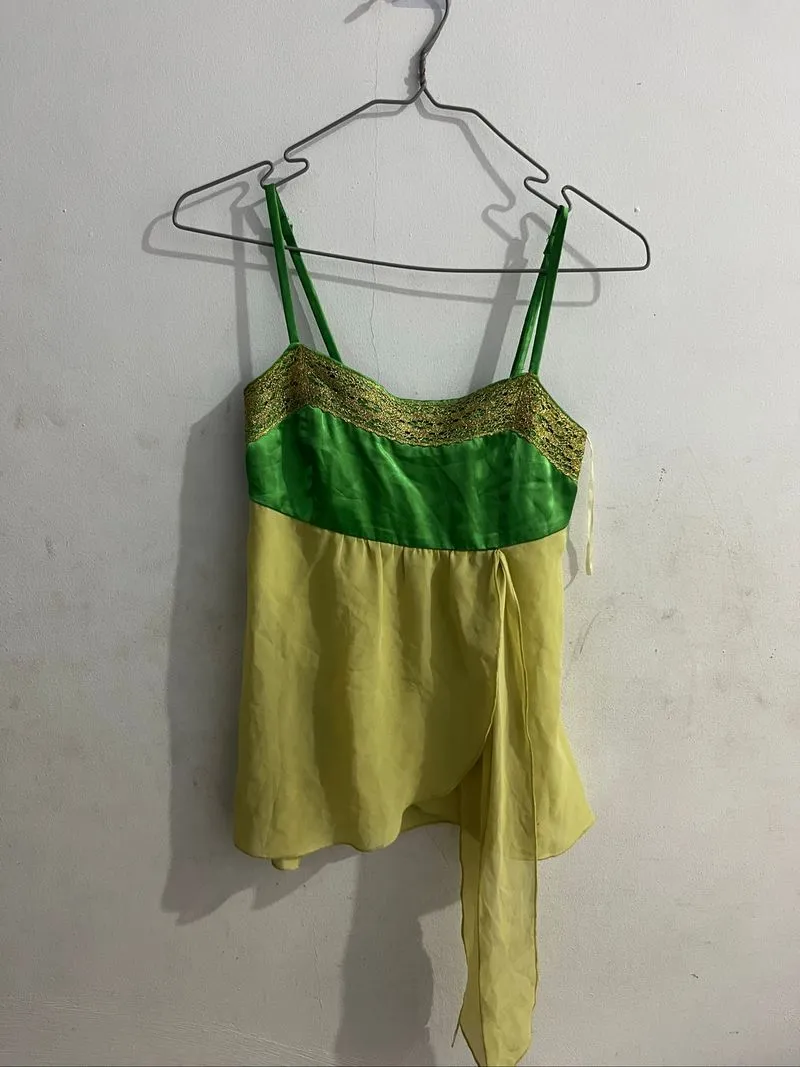 tank top 💚💛 photo 1