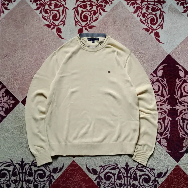 Vintage Tommy Hilfiger Knitted Crewneck Sweater photo 1
