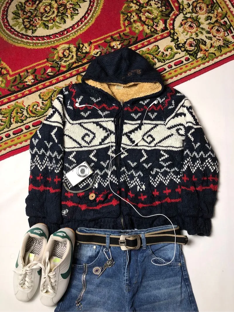 Hoodie Knit Vintage and Streetwears, Brand BODY GLOVE photo 1