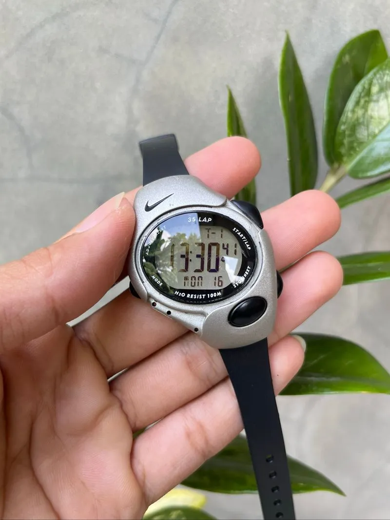 NIKE TRIAX WATCH, Jam Tangan Nike Vintage, jam y2k style photo 1