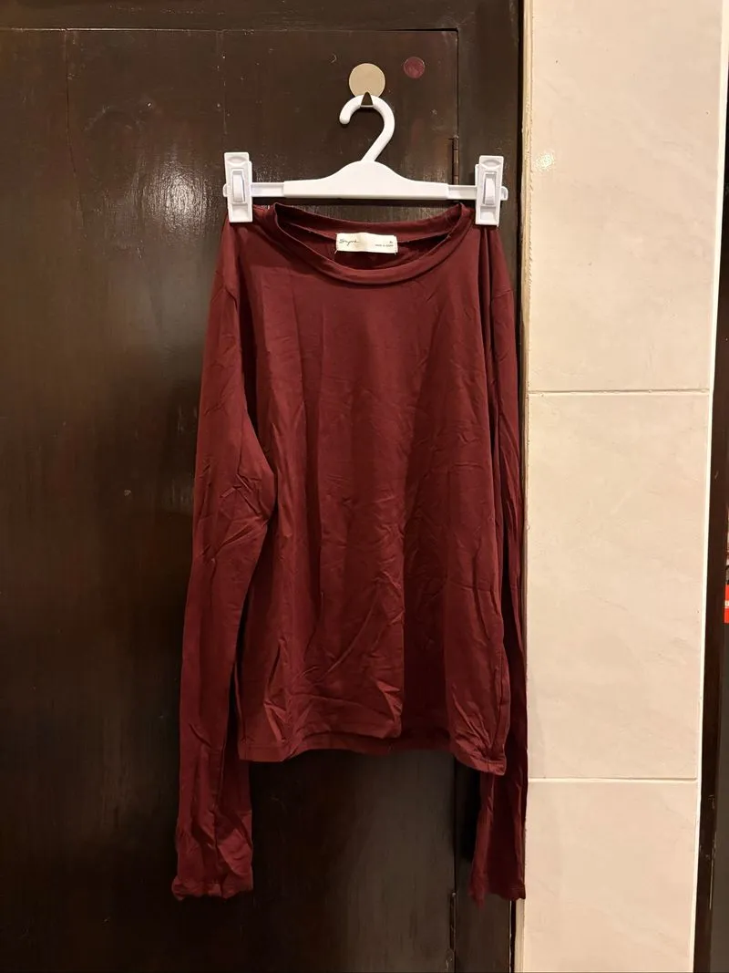 Supre Long Sleeve Top photo 1