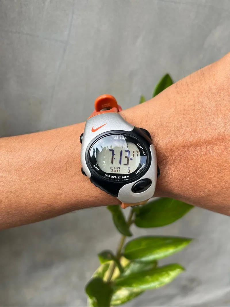 Vtg NIKE TRIAX WATCH, Jam Tangan Nike Vintage, jam Y2K photo 1