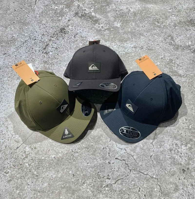 QUIKSILVER ADAPTED ( 3 Colour ) photo 1