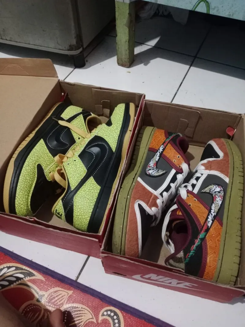 sepatu nike Halloween & monkey limited edition  photo 1