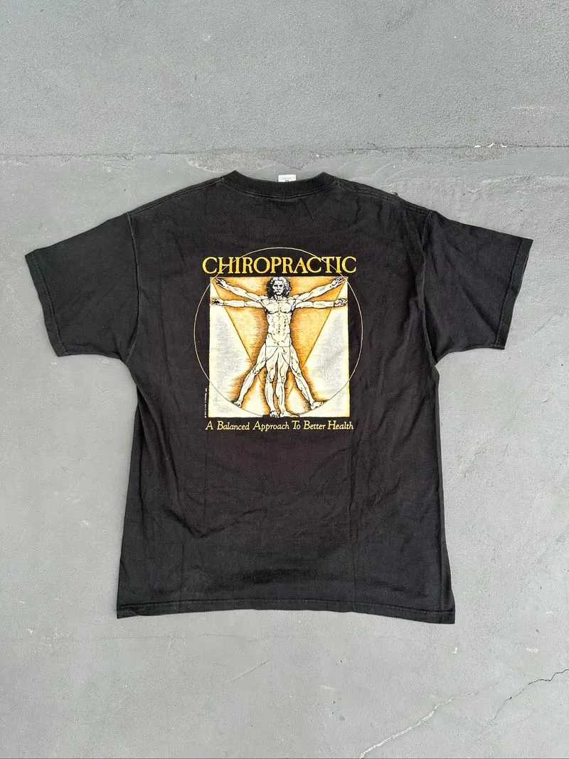 Kaos Vintage 1993 Leonardo da Vinci's Vitruvian Man graphic photo 1