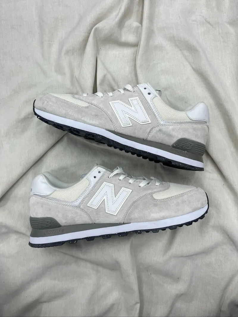 New Balance 574 Cream White photo 1