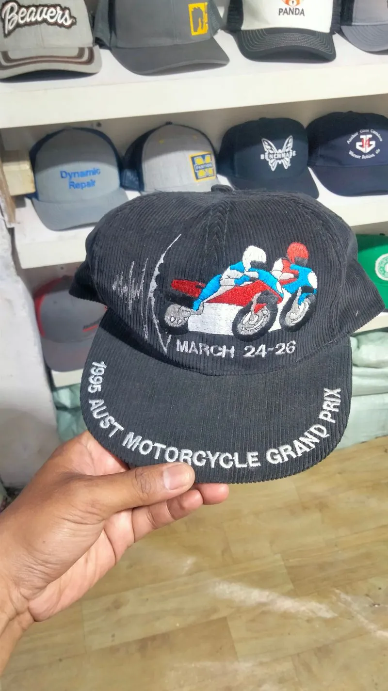 Vintage cap  photo 1